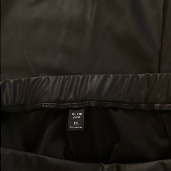 Pants - Picture 6 of 7